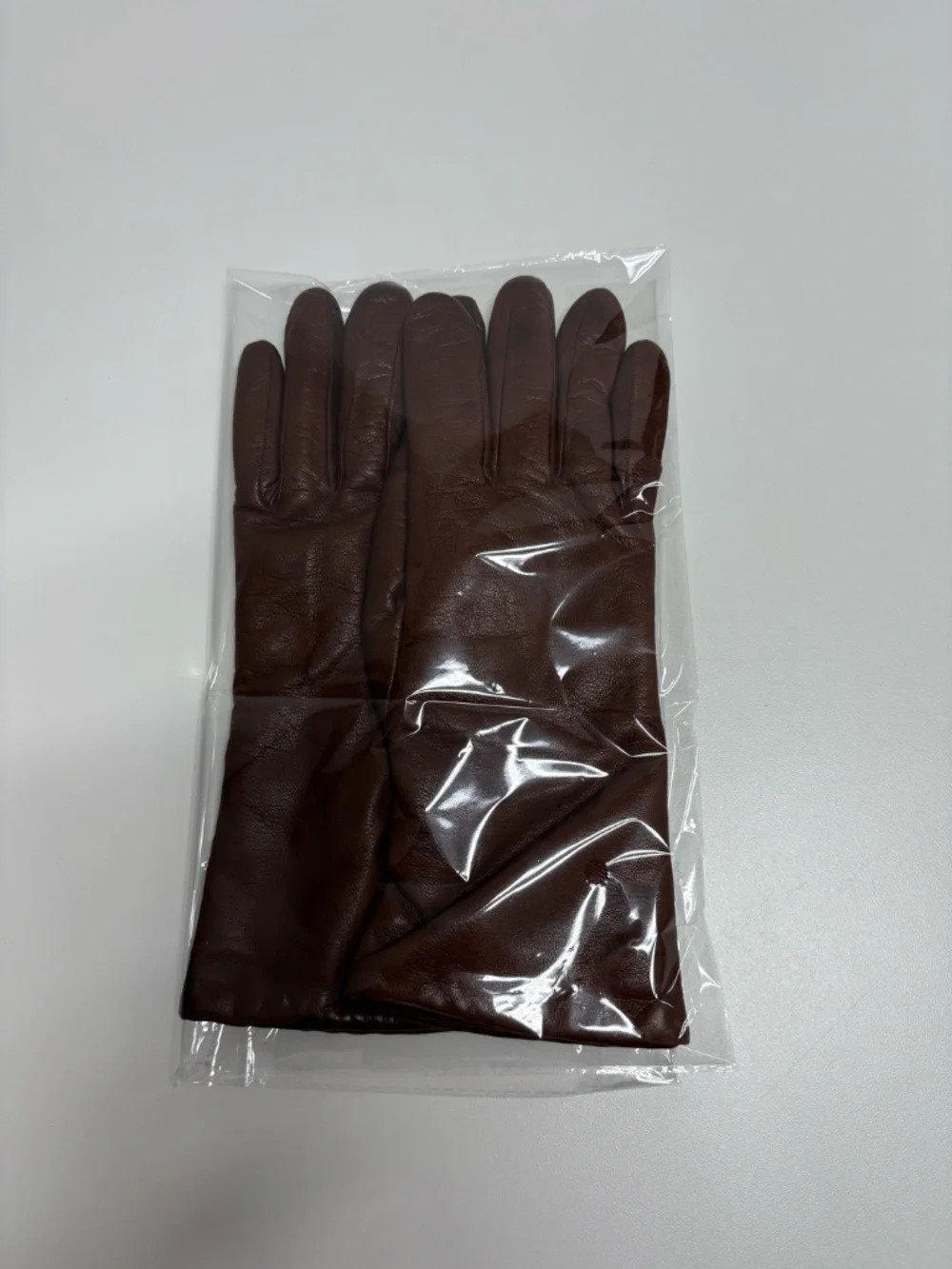 Cashmere- Lined Leather Gloves For Women - Size 8 - New in Bag.